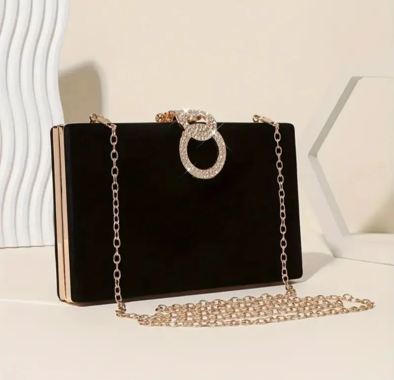 Дамска официална чанта в черно и златисто