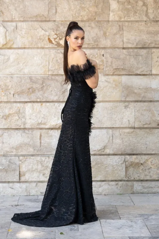 Дълга официална черна рокля с цепка от дантела с пайети