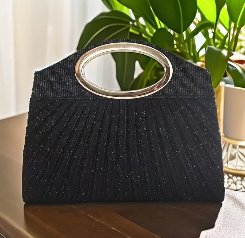 Елегантна чанта в златисто и черно