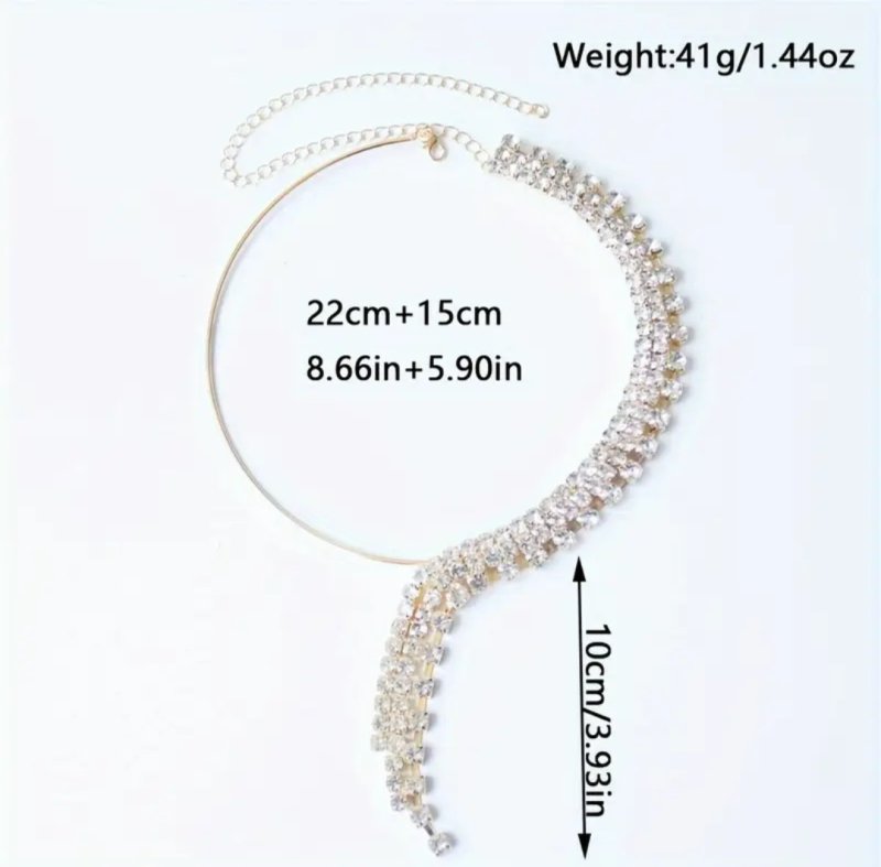 Елегантно колие в сребристо 