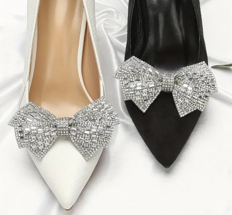 Панделки за обувки с щипки в сребристо