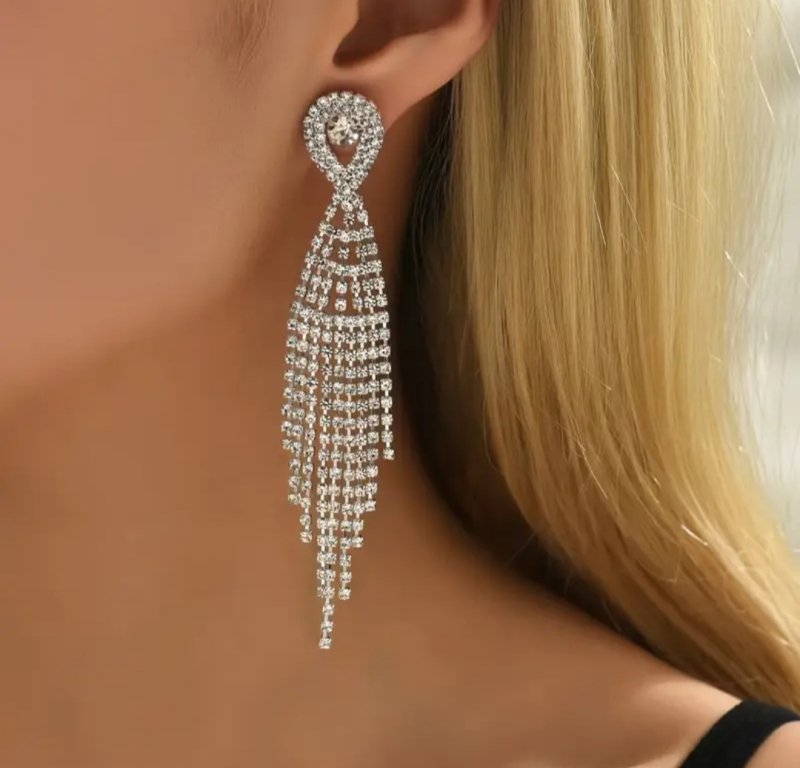 Висящи обеци