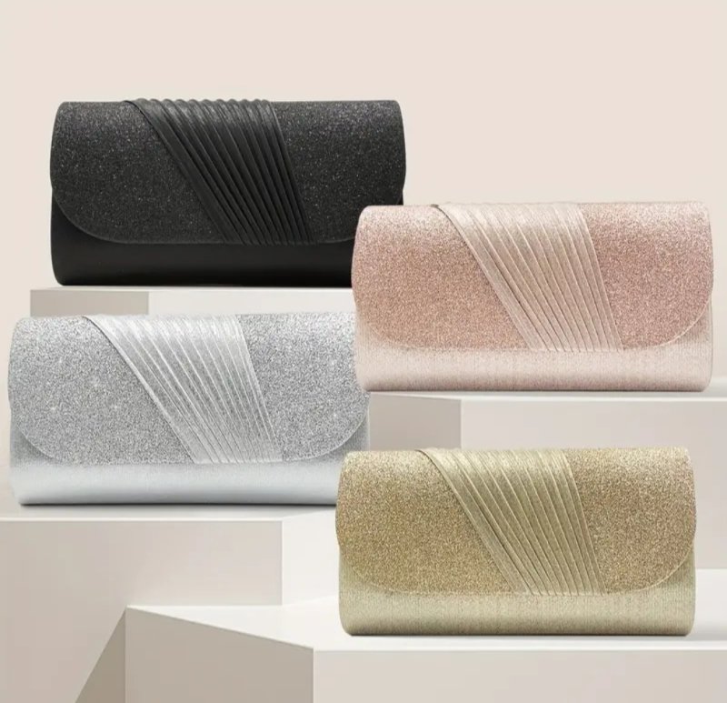 Вечерна чанта в цвят шампанско